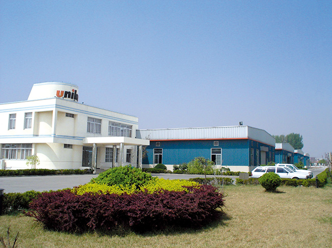 中国工場(UNIKA機械工具有限公司)